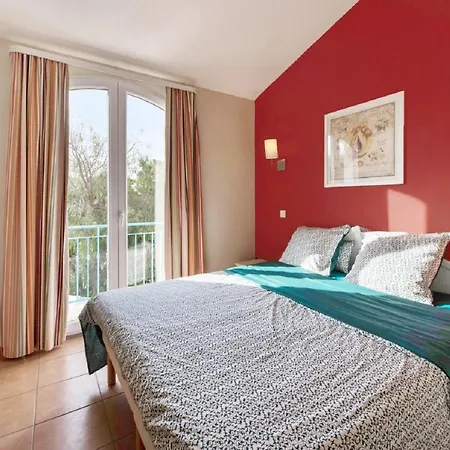 Apartamento Le Hameau De La Pinede - Maeva Hyères