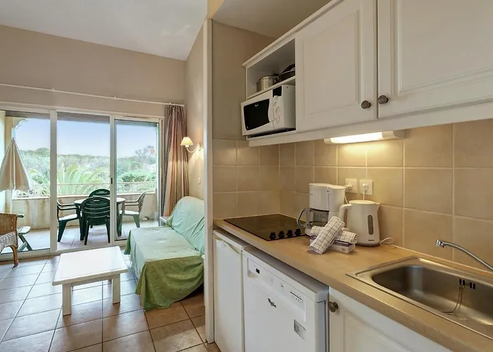 Apartamento Le Hameau De La Pinede - Maeva *