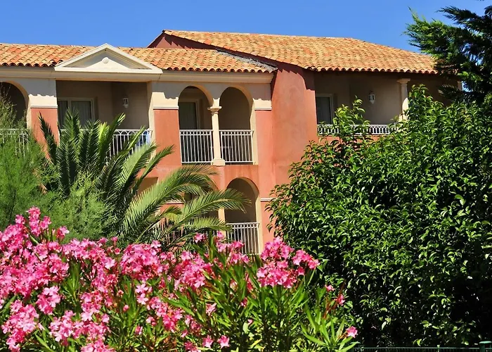 Le Hameau De La Pinede - Maeva *