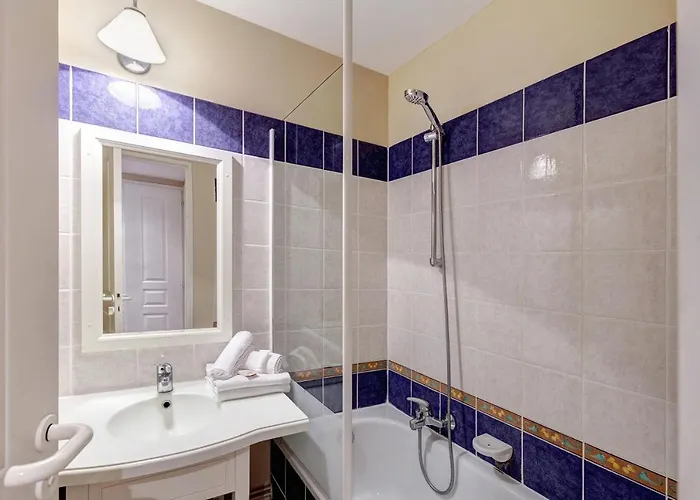 Le Hameau De La Pinede - Maeva * Hyères