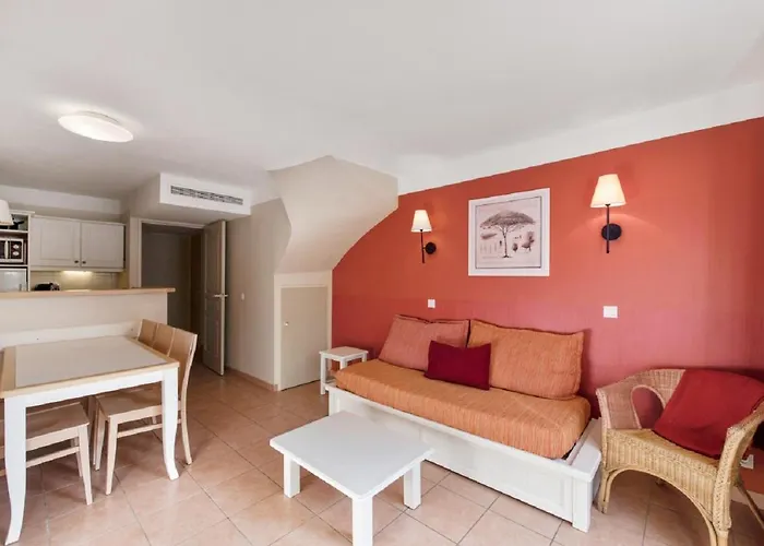 Apartamento Le Hameau De La Pinede - Maeva *